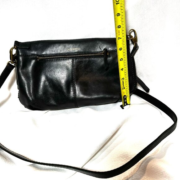 Lucky Brand Black Leather Crossbody Bag Expandable with Adjustable Strap - Picture 2 of 8